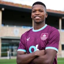 <![CDATA[ Florentino e a saída para a Premier League: «Acreditava que estava bem preparado, mas depois nos treinos...» ]]>