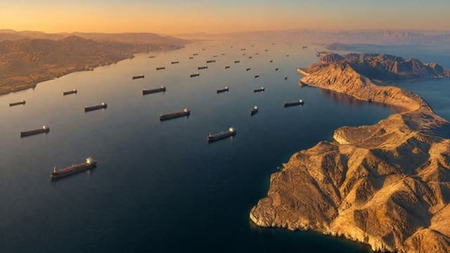 Retirada de 11 mil marinheiros do Golfo Pérsico deve demorar semanas