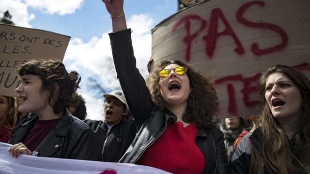 Governo francês acusa extrema-esquerda de incitar violência em protestos estudantis