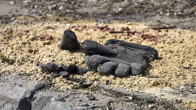 Rússia devolve restos mortais de 522 militares e civis ucranianos mortos em combate
