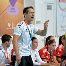<![CDATA[ Luís Monteiro deixa andebol feminino do Benfica: «Foram dois anos maravilhosos» ]]>