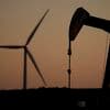Ouro soma ganhos contidos. Crude caminha para maior queda trimestral em seis anos
