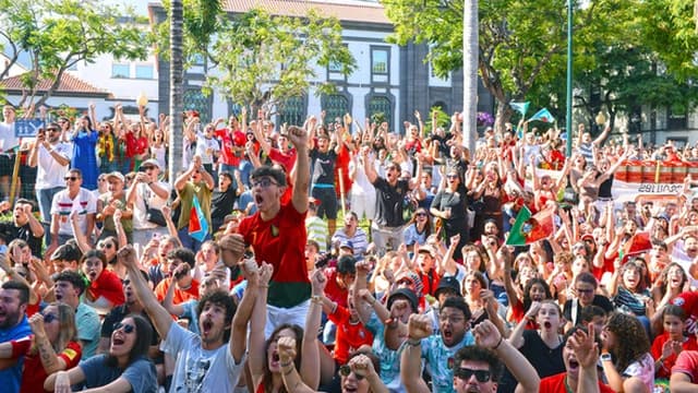 Cromos digitais e TSF-M 'aquecem' o ambiente para o Portugal-Colômbia