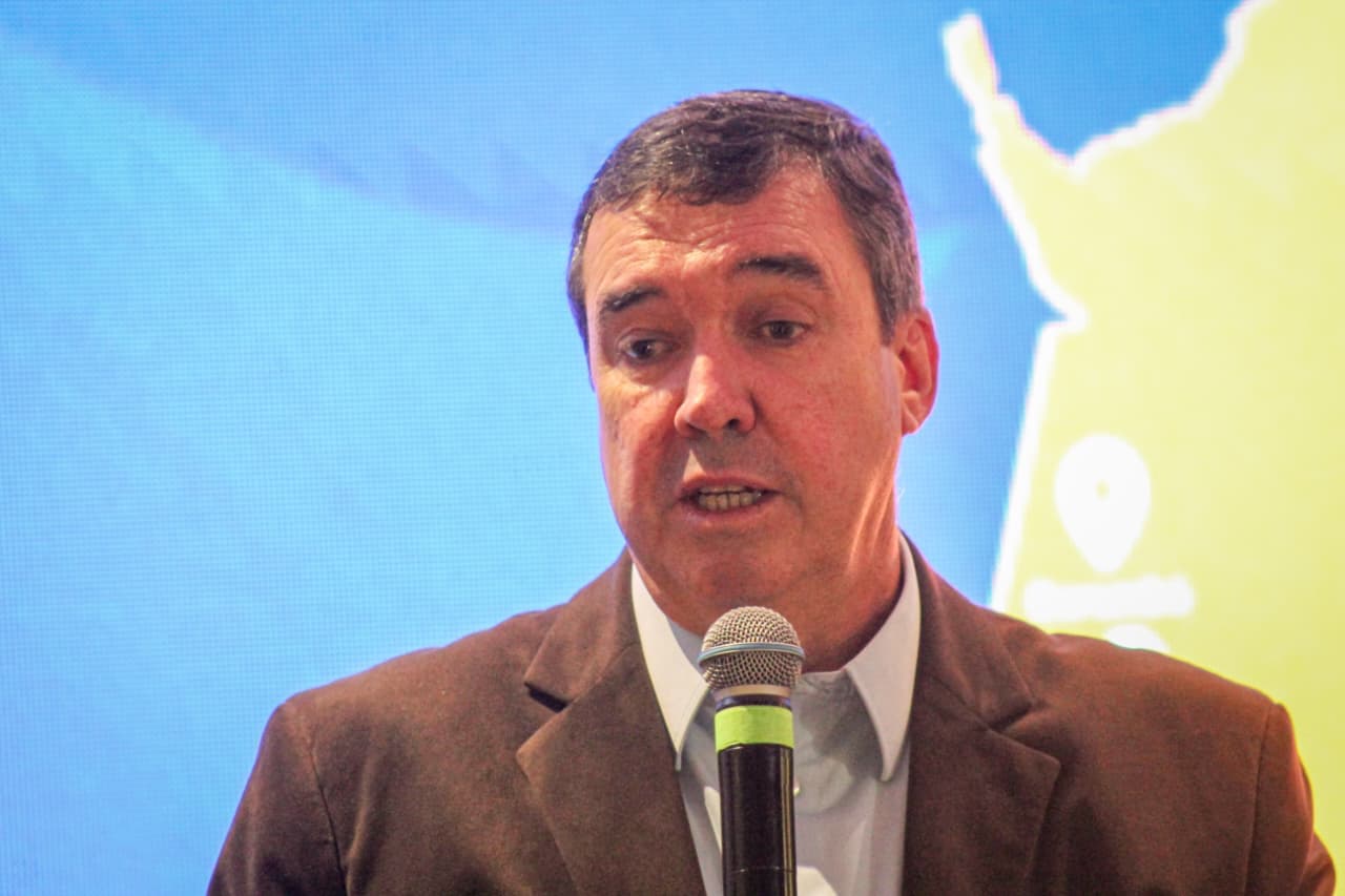 MS pode antecipar universalização do saneamento para 2027, diz Riedel