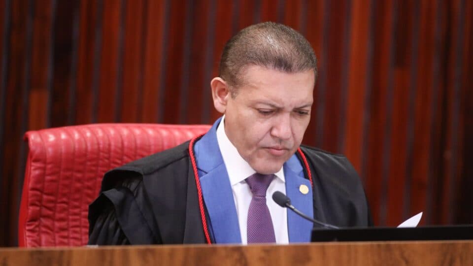 Vazamento em botijão de gás provoca incêndio na casa de Nunes Marques