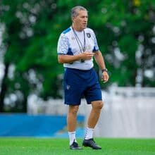 <![CDATA[ José Peseiro vence duelo frente a Filipe Gouveia na Arábia Saudita ]]>