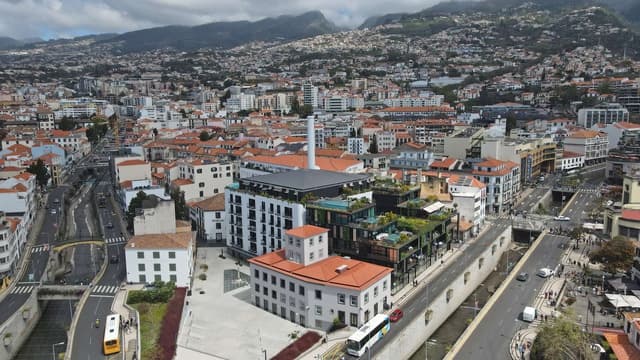 Venda de casas na Madeira cai 25,6% no arranque de 2026