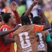 <![CDATA[ A crónica do Curaçau-Costa do Marfim, 0-2: golos de Pépé afundaram os caribenhos ]]>