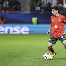 <![CDATA[ Empréstimo de Diogo Nascimento ao Rio Ave em cima da mesa ]]>