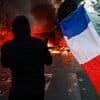 Protestos em França acalmam mas juros da dívida mantêm-se elevados