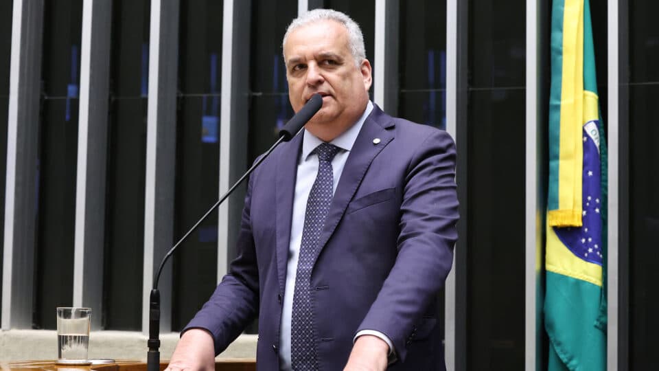“Surpresa muito boa”, diz Lacombe sobre escolha de Gaspar por Flávio