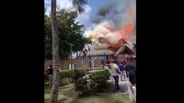 Autoridades dominicanas preparam regresso de turistas afectados por incêndio aos seus países
