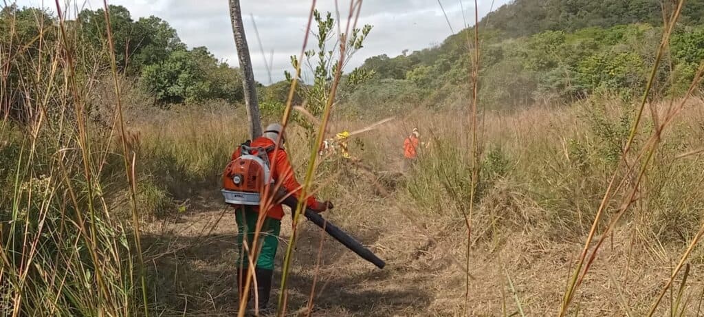 Com ajuda da comunidade, brigada previne incêndios na Serra do Amolar