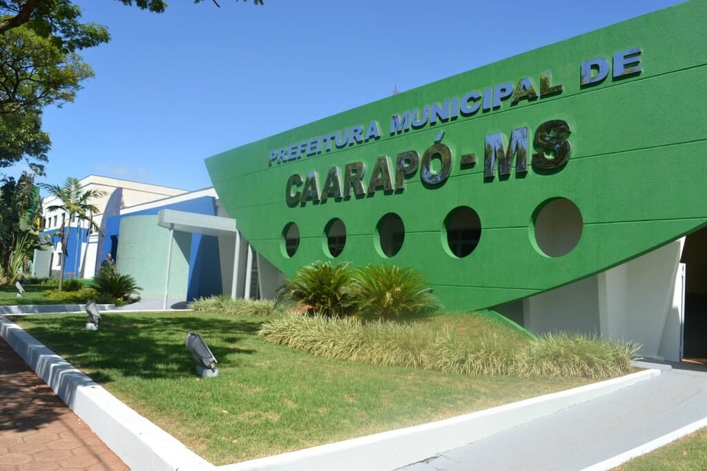 Caarapó desiste de temporários e contrata cooperativa por R$ 7,8 milhões
