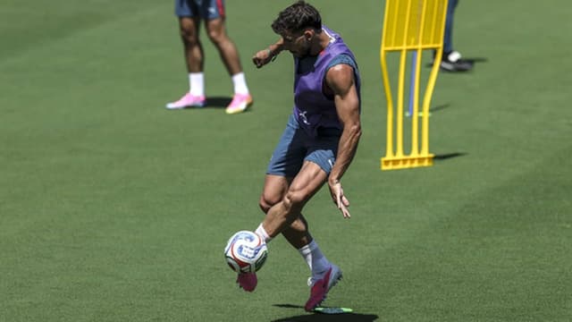 Rúben Dias e João Félix a titulares frente ao Uzbequistão