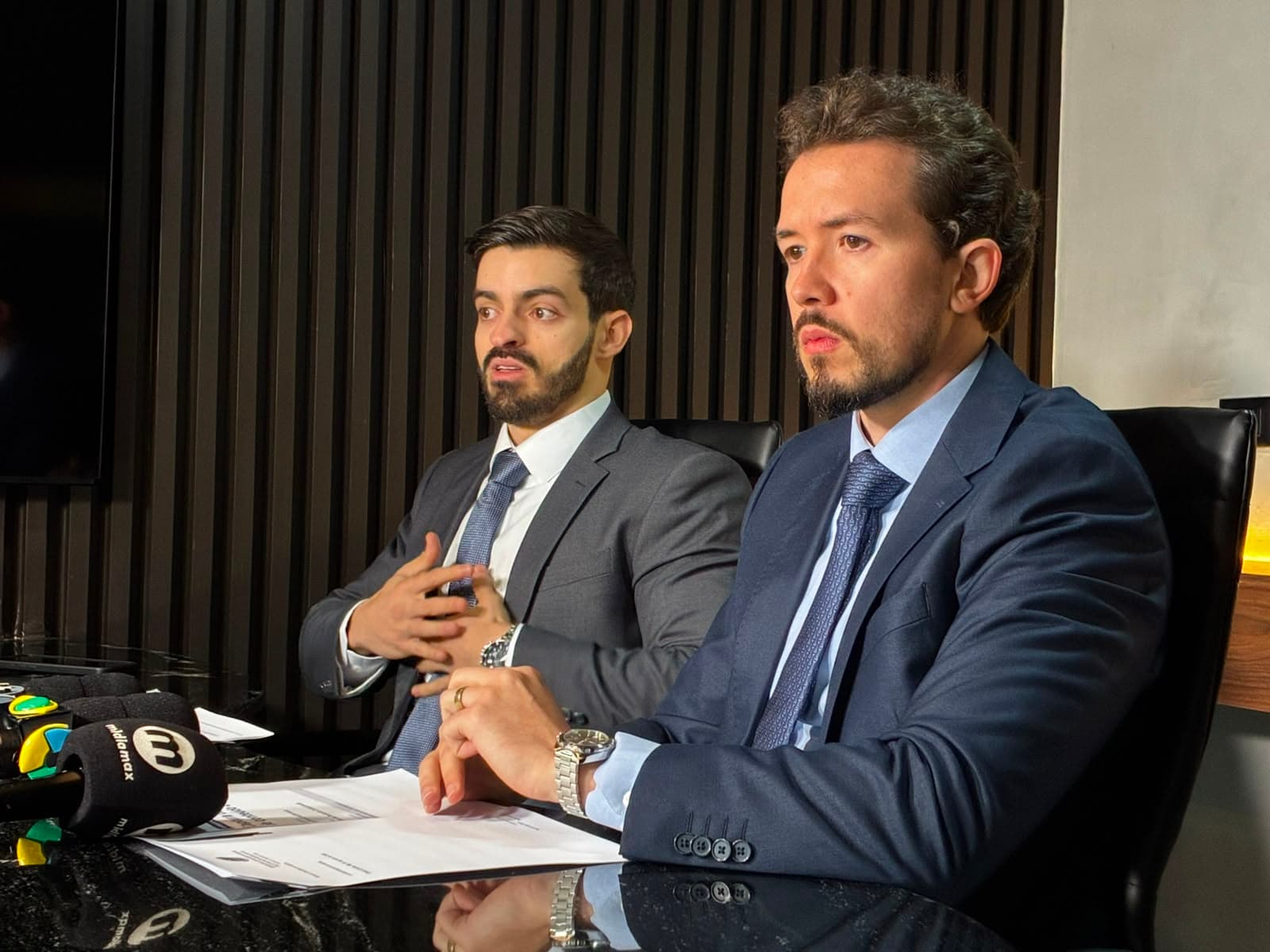 Advogados derrubam punição e estagiário alegou “descuido” ao inserir IA em ações
