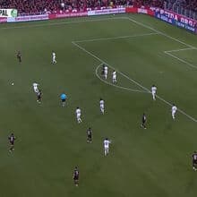 <![CDATA[ A insólita expulsão de Andreas Pereira por chutar uma segunda bola em campo  ]]>