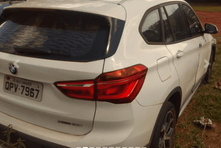 Leilão de bens apreendidos do tráfico tem área de R$ 1 milhão e BMW na lista