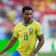 <![CDATA[ Danilo: «Não temos a maturidade da França ou da Argentina» ]]>
