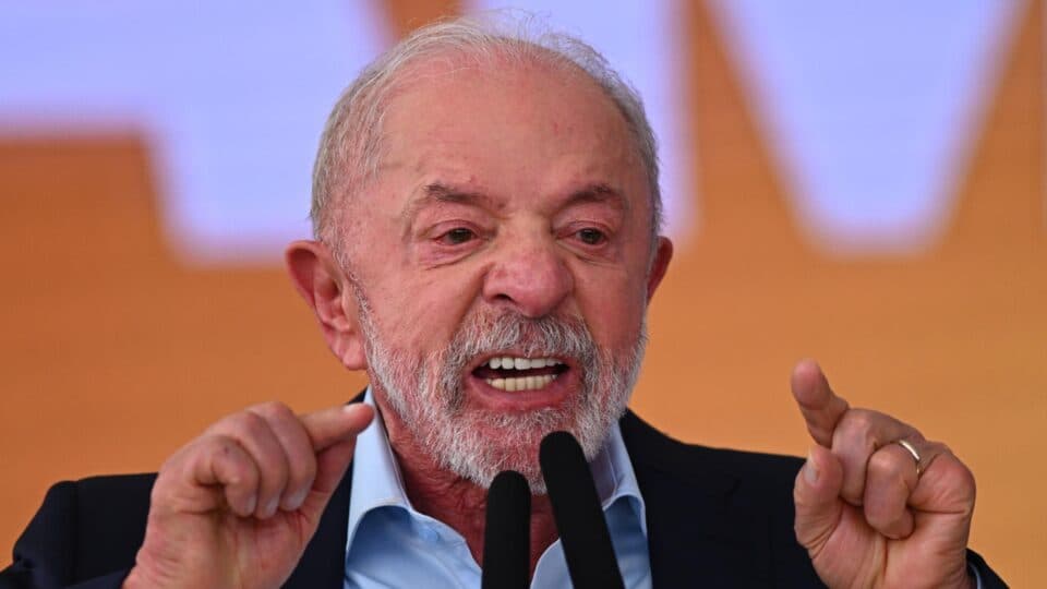 Governo processa 17 bets e pede R$ 1 bilhão por tratamento de jogadores no SUS