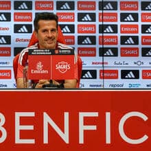 <![CDATA[ As negociações "avançadas" por Dedic, a vontade de Lukebakio e o perfil para a posição 6: o que disse Marco Silva ]]>
