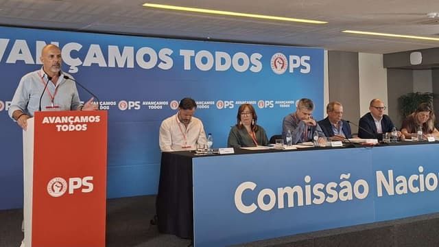 Moção de Cafôfo para o aprofundamento da Autonomia aprovada na Comissão Nacional do PS