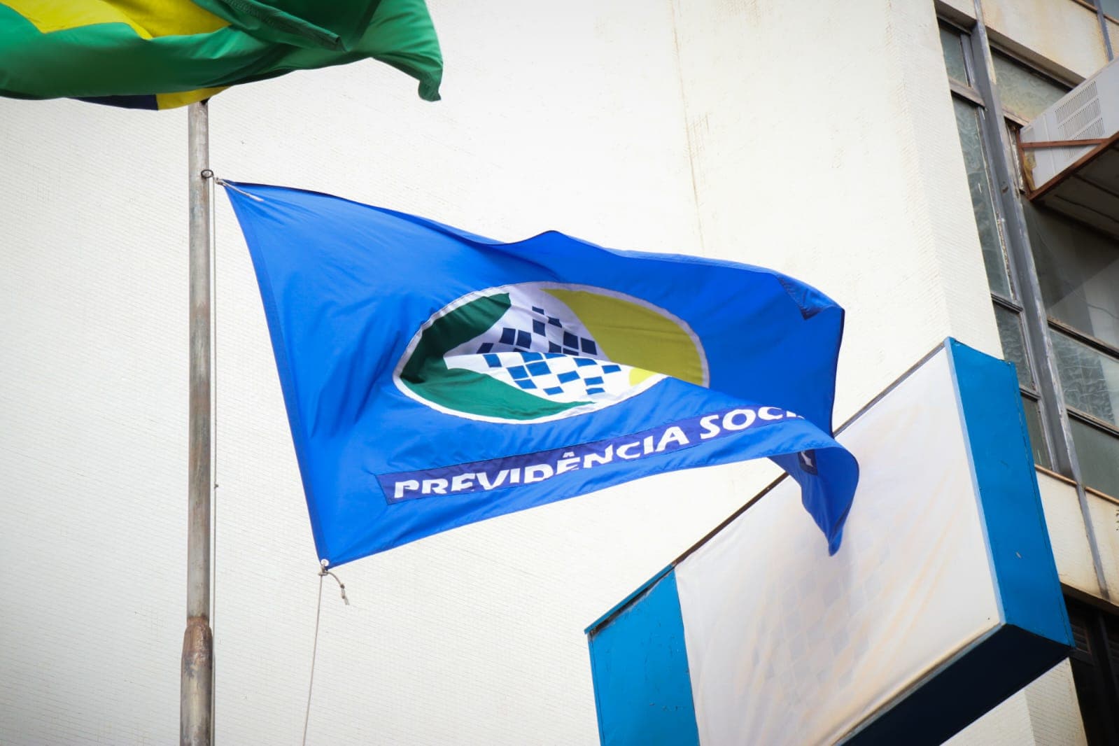 Pedidos parados há mais de 30 dias devem entrar em mutirão do INSS