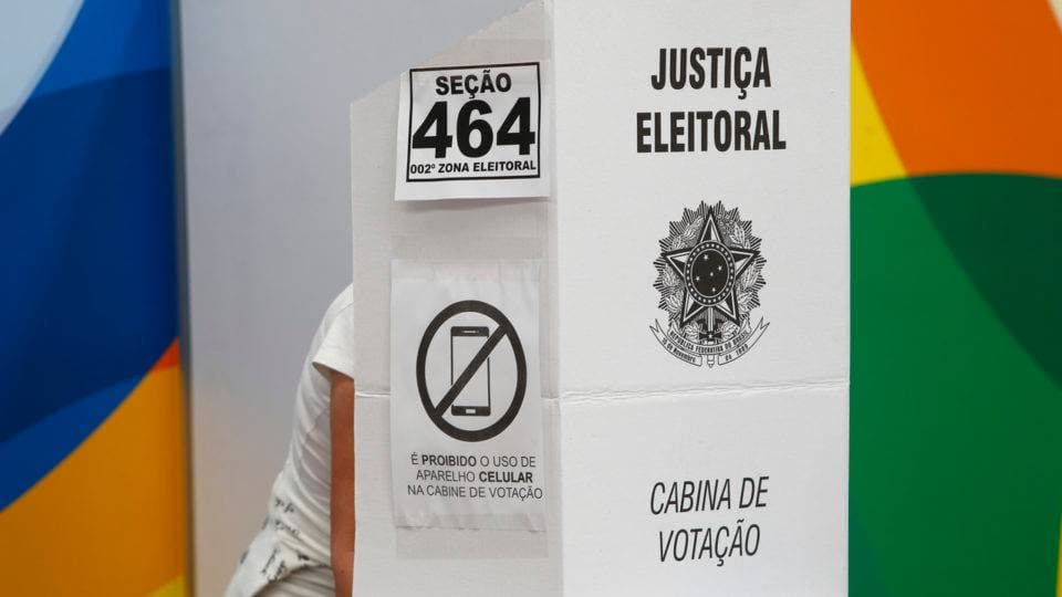 Abstenção avança há cinco eleições seguidas e desafia a corrida presidencial de 2026