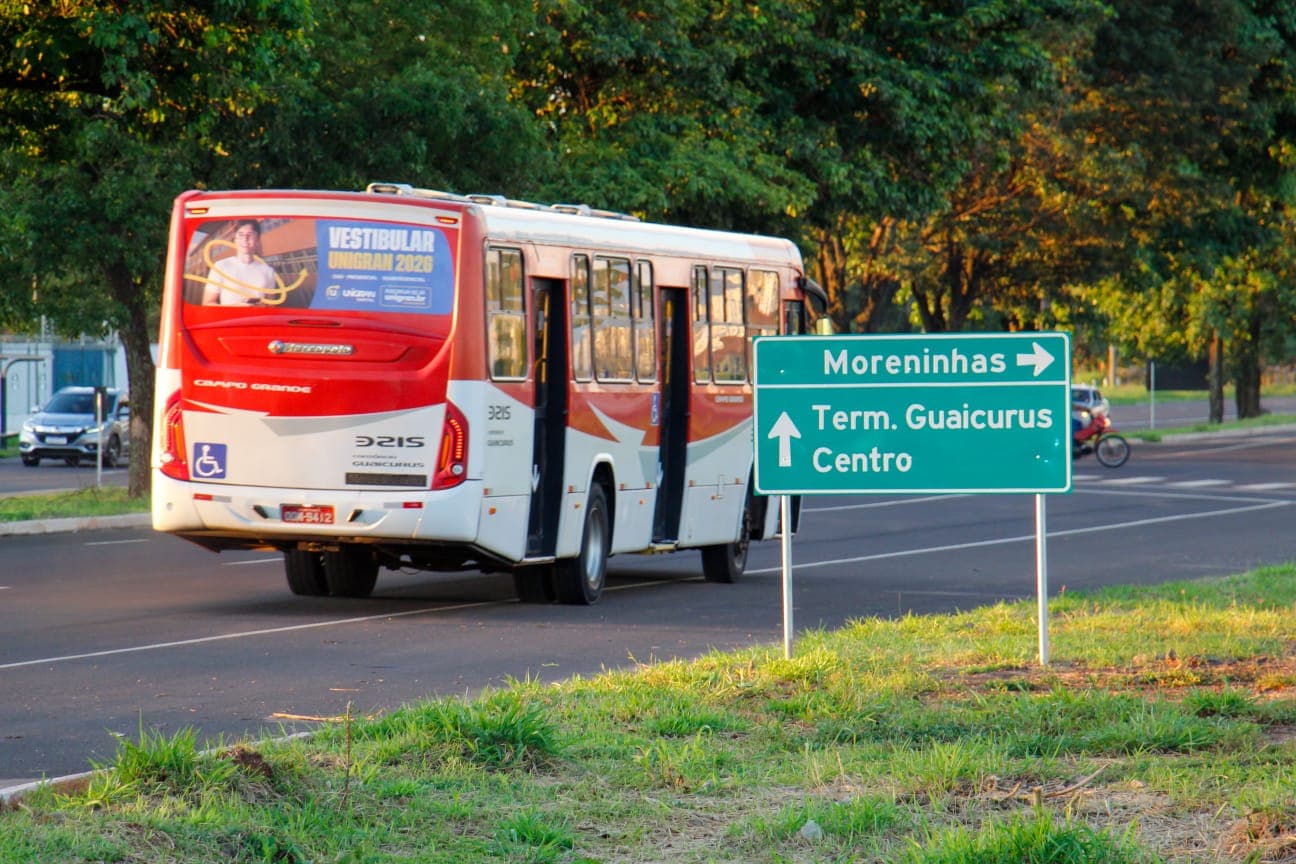 Grupo interventor não fará aporte extra e manterá ônibus antigos em circulação