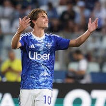 <![CDATA[ Nico Paz entre Real Madrid e Como: para que lado cai a balança? ]]>