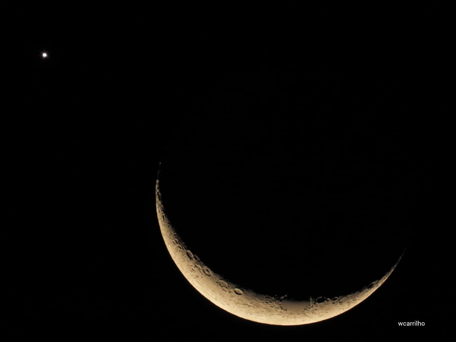 Fenômeno no céu aproxima Lua e Vênus no horizonte campo-grandense