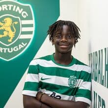 <![CDATA[ Fernando Gabriel assina contrato de formação com o Sporting ]]>