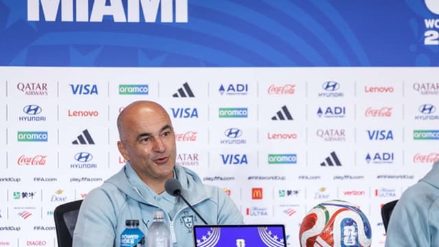 Martínez interrompido por música de Dua Lipa na antevisão ao jogo com a Colômbia