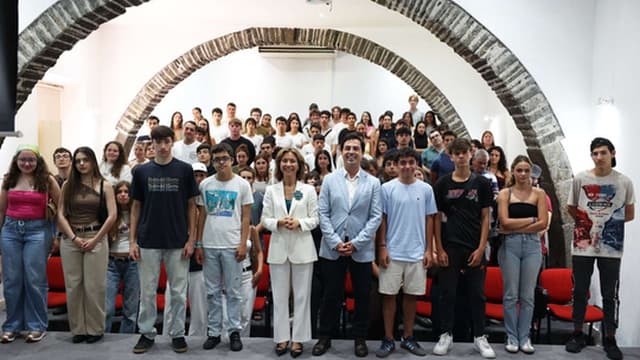 974 jovens no Funchal participam no 'Jovem em Formação'