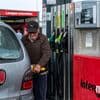 Barómetro: Esmagadora maioria quer que Governo obrigue petrolíferas a baixar preços