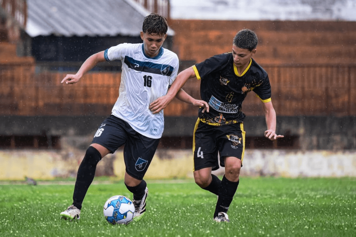 Pantanal vence Ubiratan e vai à final do Estadual Sub-15