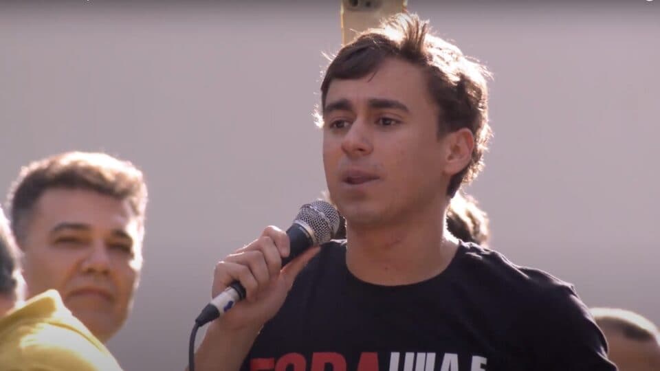 Nikolas procura petista para debater no TikTok e atrai audiência de dezenas de milhares
