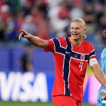 <![CDATA[ Haaland bisou na goleada ao Iraque e quer... festa: «Não sei que horas são na Noruega...» ]]>