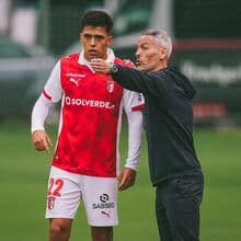 <![CDATA[ Thiago Helguera perto de rumar ao Granada ]]>