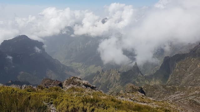 Resgate de caminhante na Vereda do Pico Ruivo