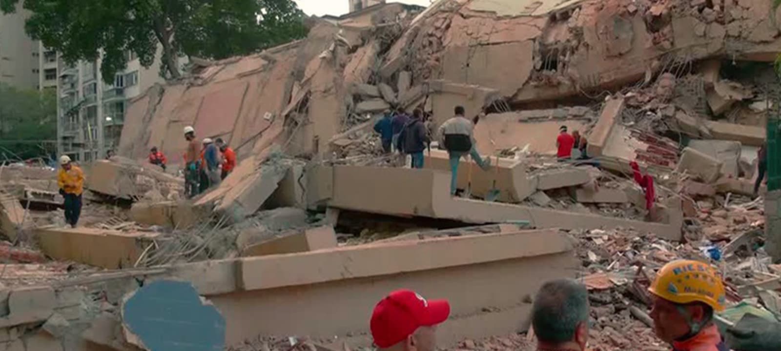 Sismo na Venezuela: Sobe para 1450 o número de vítimas mortais