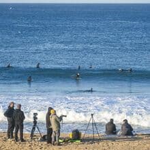 <![CDATA[ Competição suspensa até terça-feira na prova de elite do surf em Peniche ]]>