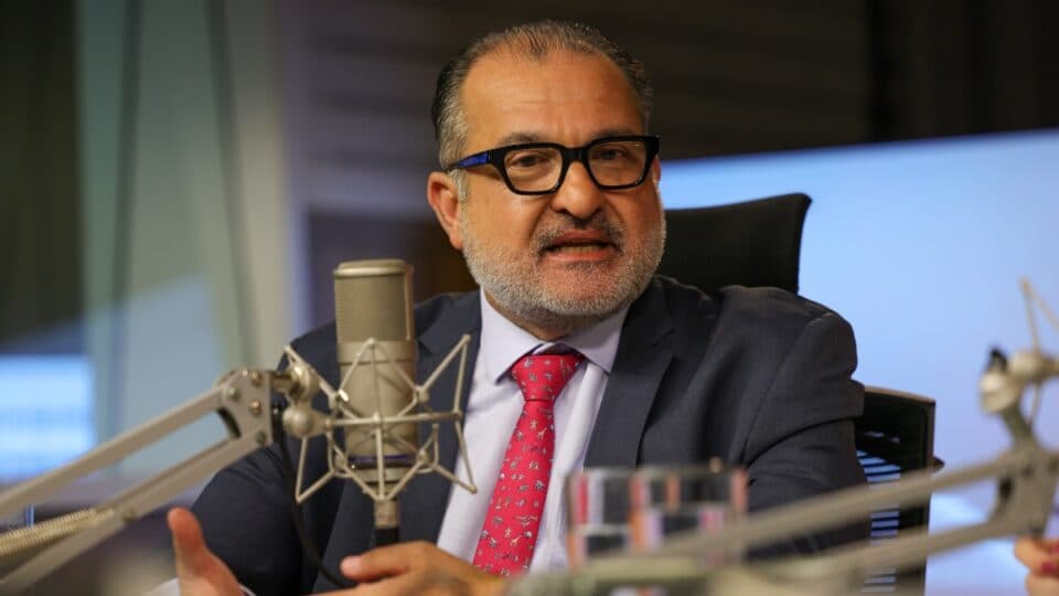 Ministro rebate setor de transporte e diz que fim da escala 6×1 é viável