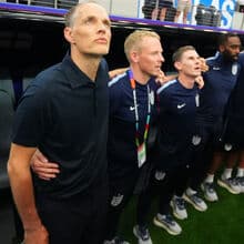 <![CDATA[ Tuchel apela à FIFA mudança da posição dos fotógrafos para ver equipa durante hino ]]>