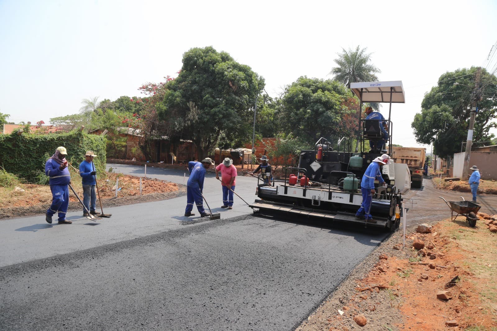 Pacote de obras em 18 bairros soma R$ 188 milhões na Capital