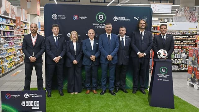 AF Madeira recebe cheque solidário