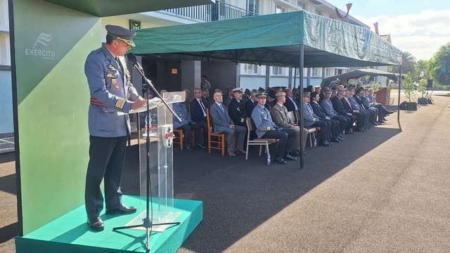 Exército aposta no recrutamento e na retenção de militares