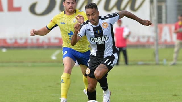 Paulinho Bóia despede-se do CD Nacional