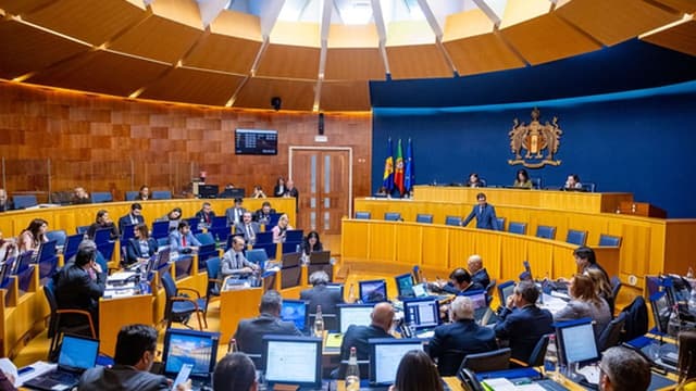 Governo e deputados têm 3 horas para falar sobre Ciência e Tecnologia