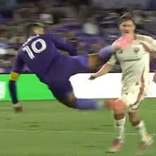 <![CDATA[ Para ver e rever: o golaço de escorpião que chega da MLS ]]>